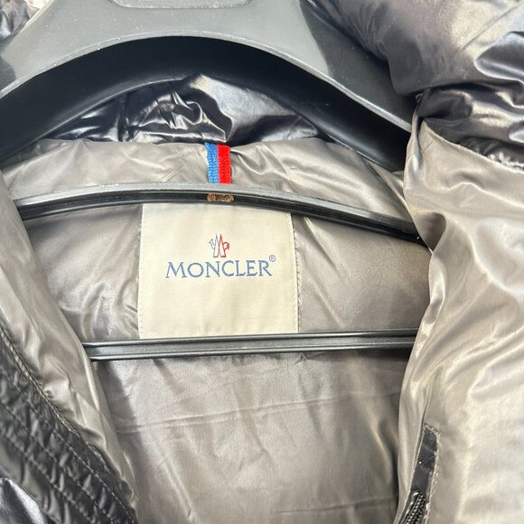 Men's Moncler Maya Series White Goose Down Warm Short Down Black Jacket L - Picture 4 of 9